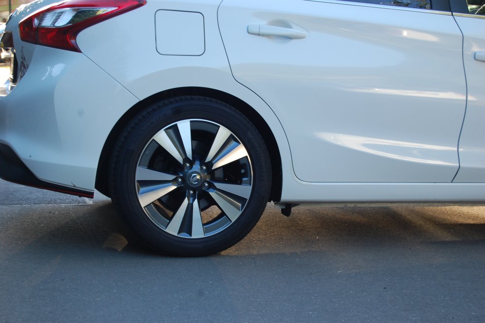 Eibach Spurverbreiterung Pro Spacer System 4 für Nissan Pulsar 