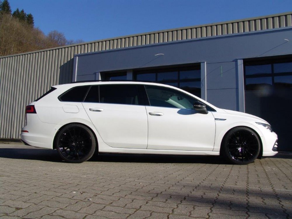 Eibach Tieferlegungsfedern Gewindefedern exklusiv für Volkswagen (VW) Golf 8 Variant für Starrachse-HA