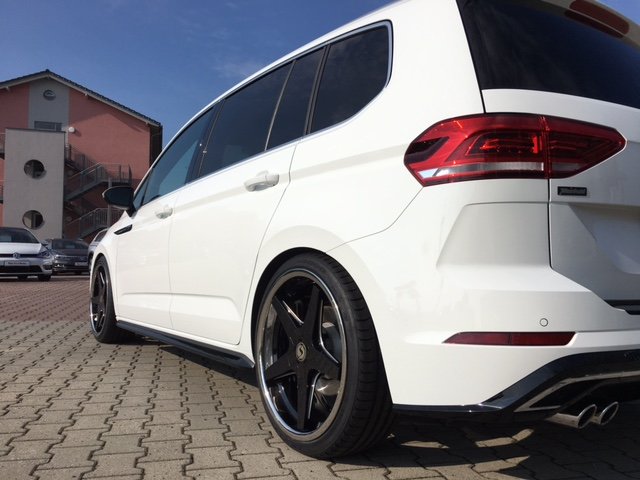 Eibach Tieferlegungsfedern Gewindefedern exklusiv für Volkswagen (VW) Touran III Typ 1T (15->) 