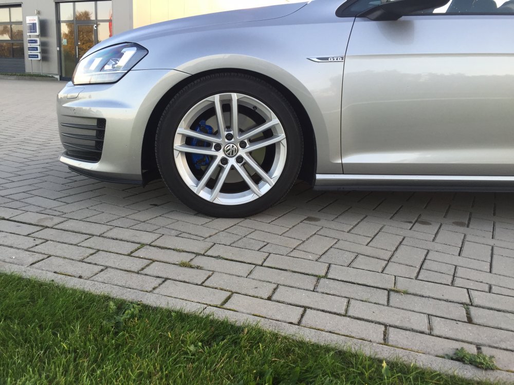 Eibach Tieferlegungsfedern Sportline für Volkswagen (VW) Golf 7 für Einzelradaufhängung an der HA