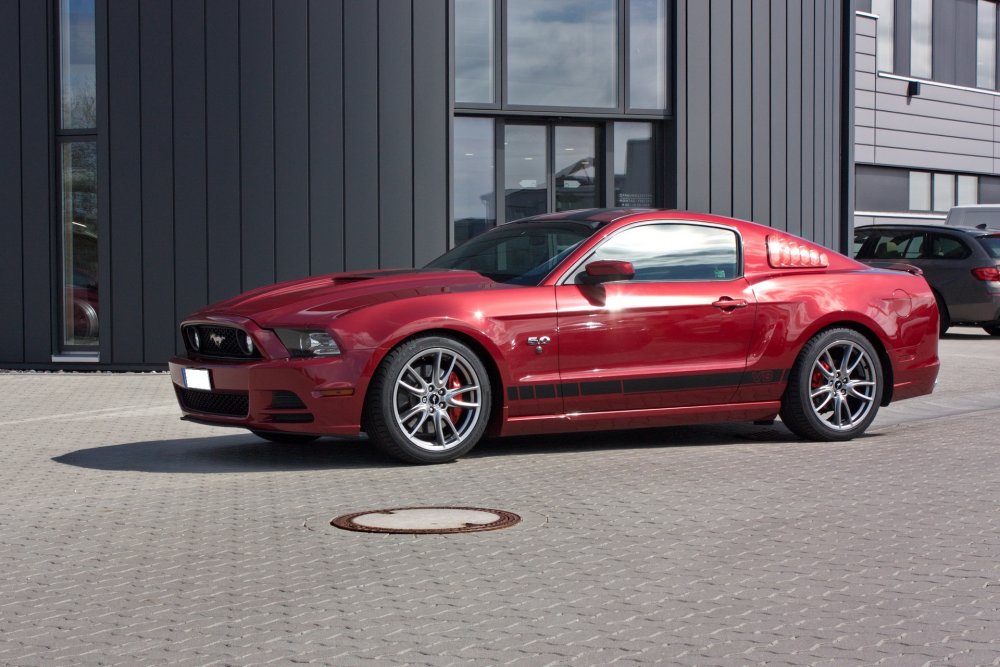 H&R Tieferlegungsfedern Sportfedernsätze für Ford Mustang V Coupe 