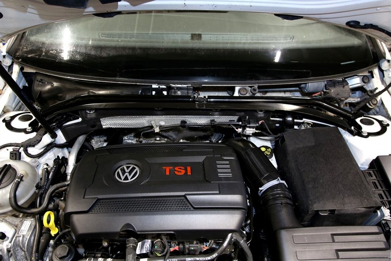 TA Technix Domstreben TA Technix Stahl-Domstrebe schwarz (pulverbeschichtet) vorne für Seat Leon Typ 5F 