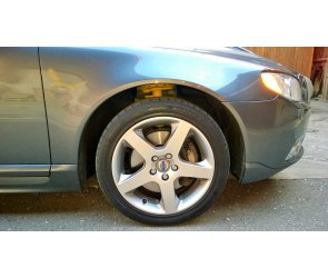 Koni Sportfahrwerk Sport Kit für Volvo V70 III Typ B ohne Niveauregulierung, Four-C