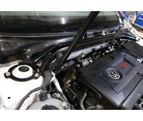 TA Technix Domstreben TA Technix Stahl-Domstrebe schwarz (pulverbeschichtet) vorne für Seat Leon Typ 5F 
